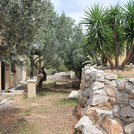شقة Melolia Estate Thebes الغرفة الصورة