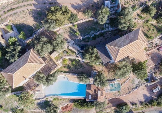 شقة Melolia Estate Thebes المظهر الخارجي الصورة